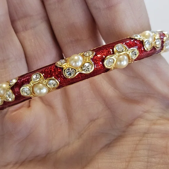 Vintage Beautiful KJL Cuff Bracelet - Picture 2 of 5